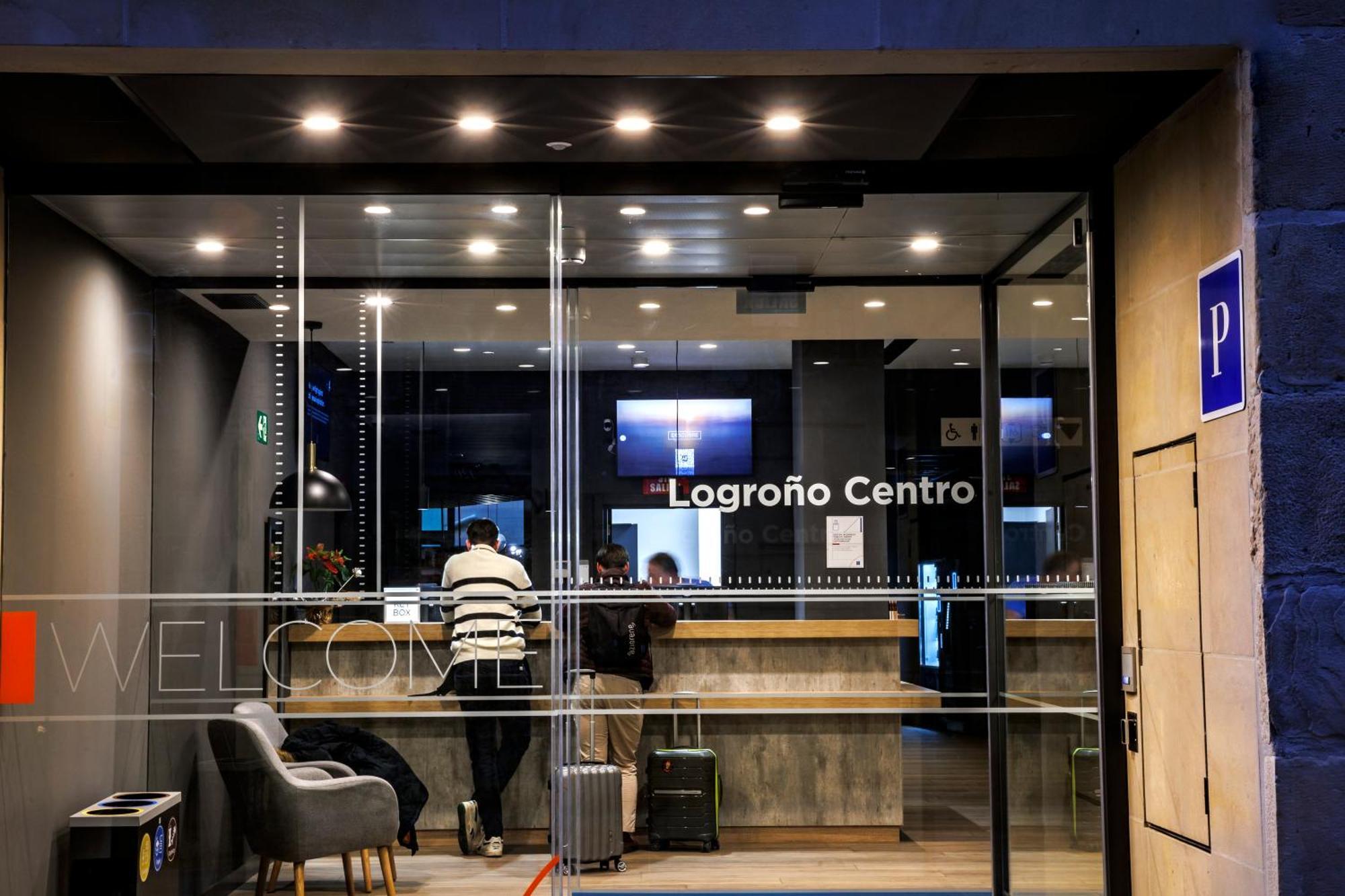 Ibis Budget Logrono Centro Exterior foto