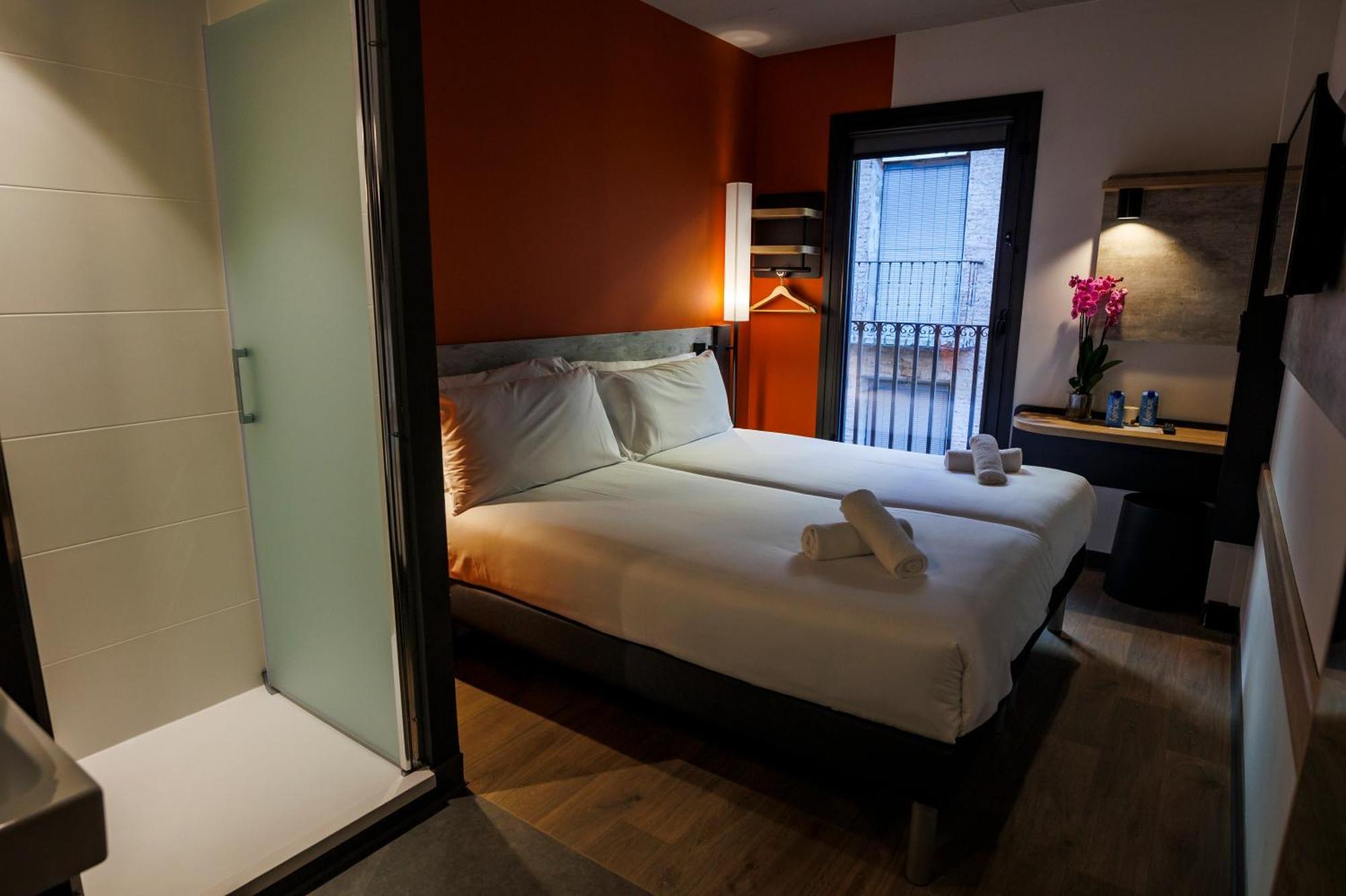 Ibis Budget Logrono Centro Exterior foto